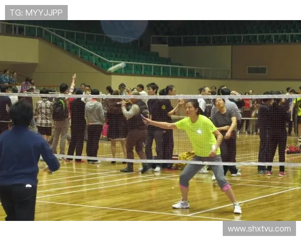 武汉羽毛球队包夹战术的优势与不足分析探讨